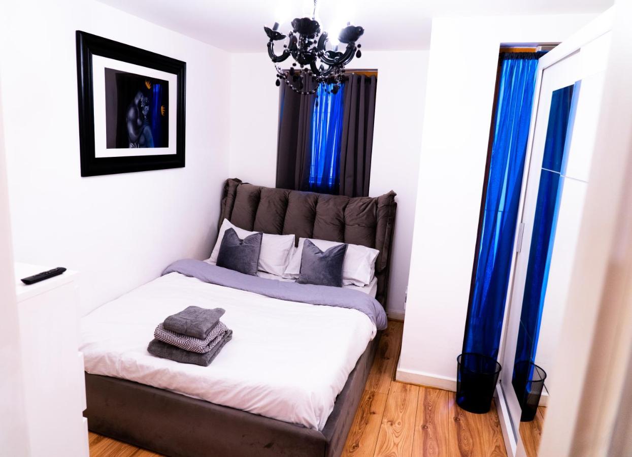 Lovely 1-Bed Apartment In Hackney Londra Dış mekan fotoğraf